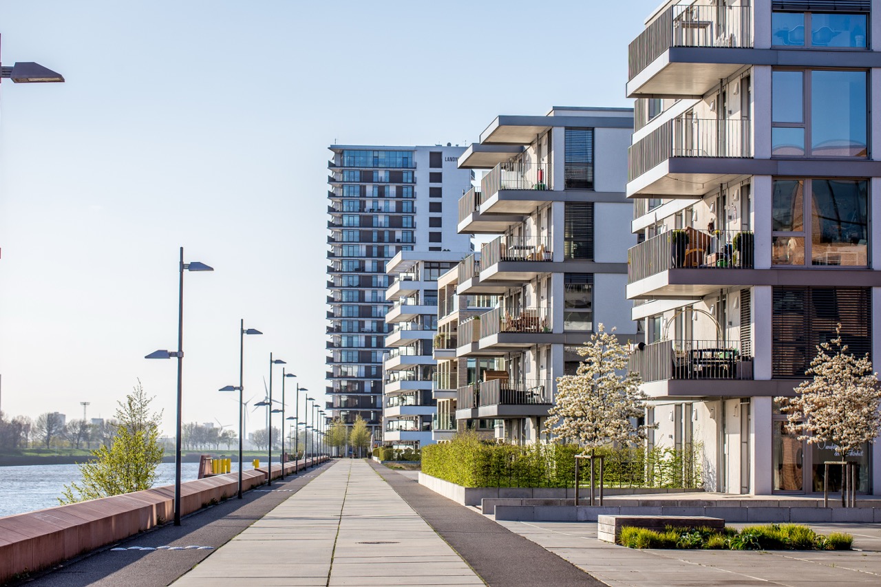 Gebäude im Bremer Stadtteil Überseestadt, wo der Immobilienmakler Markus Berlik tätig ist
